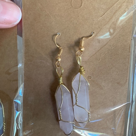 NEW Rose Quartz healing Crystal wire wrap earrings - Picture 3 of 6